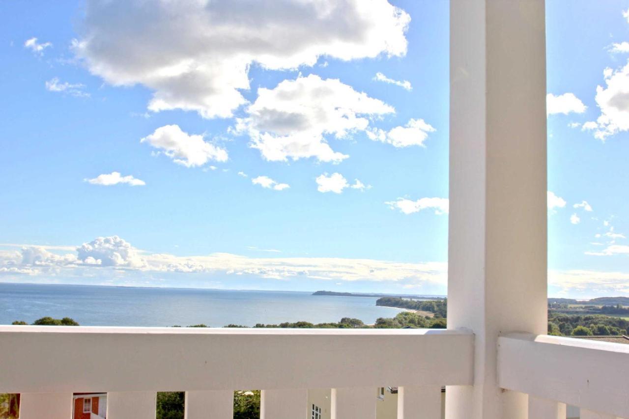 Mit Meerblick Und Balkon, Gratis Nutzung Vom Ahoi Erlebnisbad Und Sauna In Sellin - Meeresblick Fewo 33 奥斯特巴德·哥伦 外观 照片